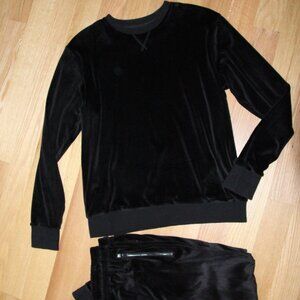 Russell Park Velour Classic Textured Sweatshirt Crewneck & Sweatpant SET; Large